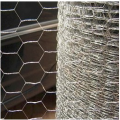 Malla hexagonal de color recubierto de pvc / malla de alambre para aves de corral de acero galvanizado / malla hexagonal galvanizada